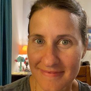 Meet your Posher, Kara